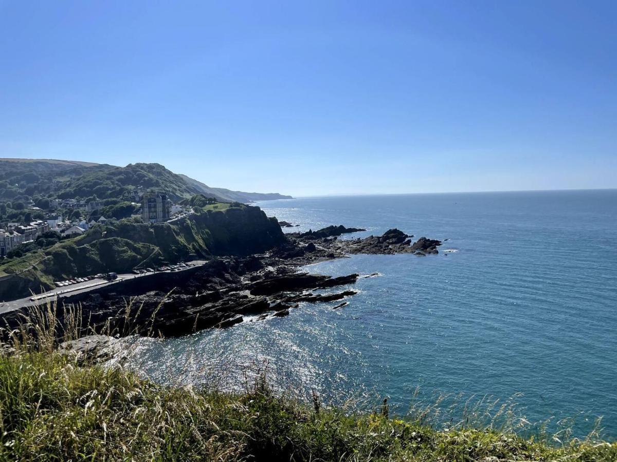 Romantic Rural Break In Countryside Castle Grounds Private Retreat Wizards Rest Bishops Tawton Esterno foto
